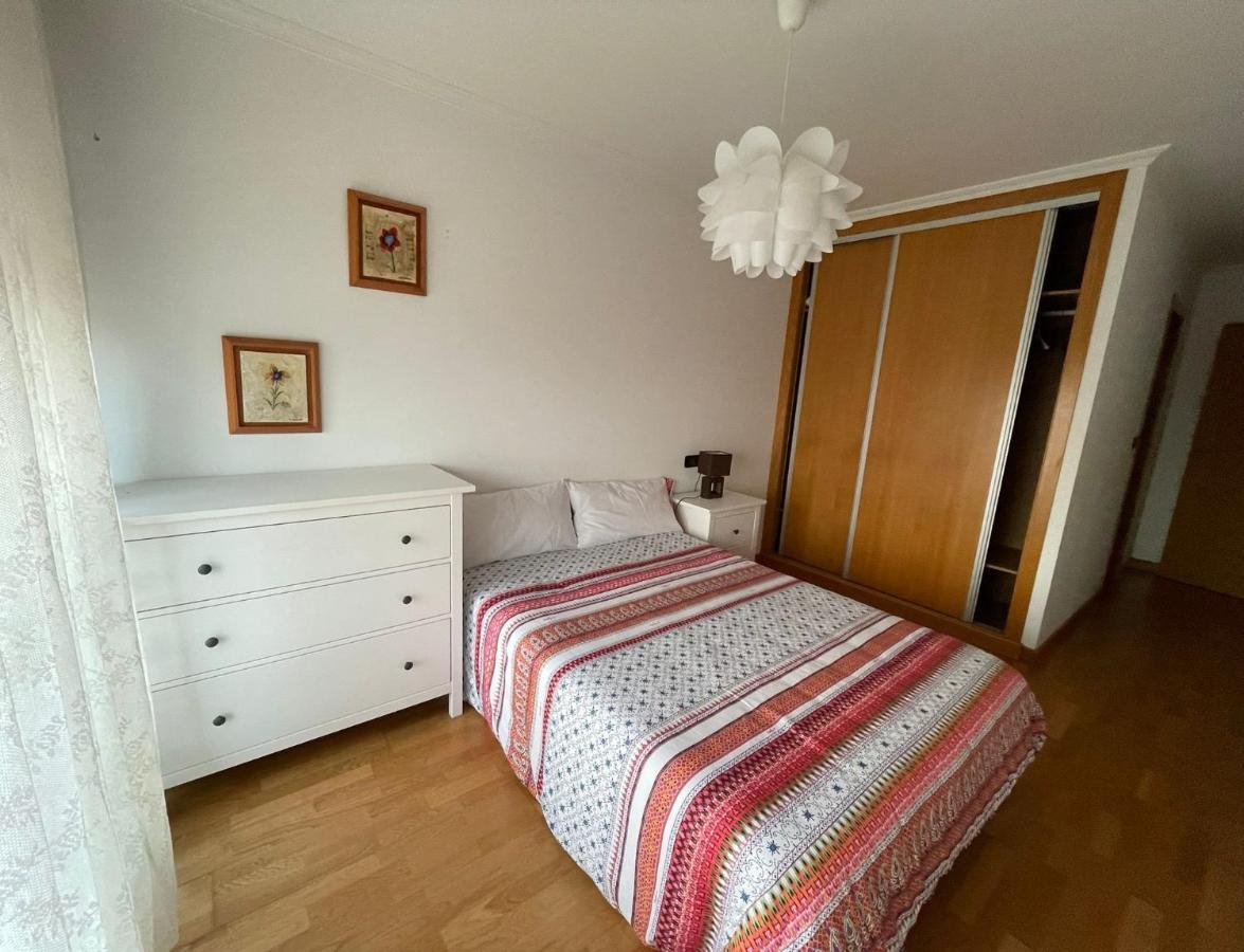 Apartamento En La Playa Apartment Ribeira Ngoại thất bức ảnh